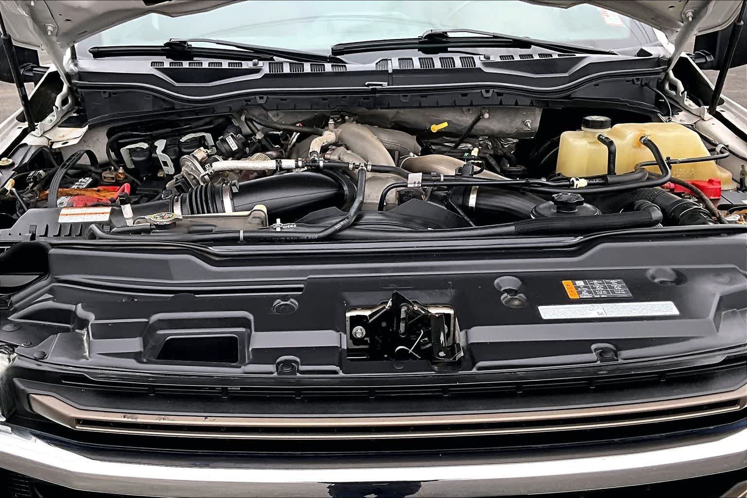 Thumbnail: 2022 Ford Econoline - 9