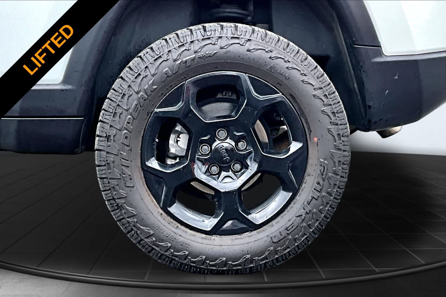 Thumbnail: 2024 Jeep Compass - 35