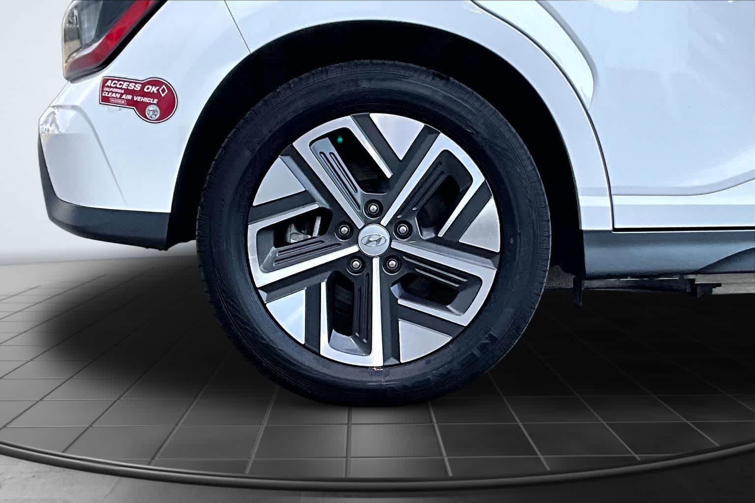 Thumbnail: 2023 Hyundai Kona - 35