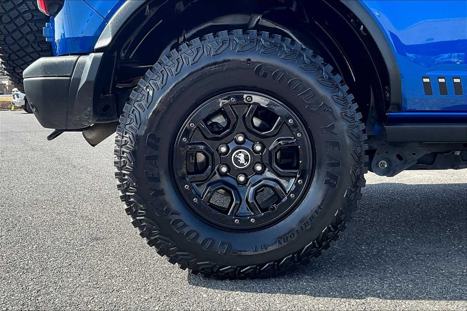 Thumbnail: 2021 Ford Bronco - 35