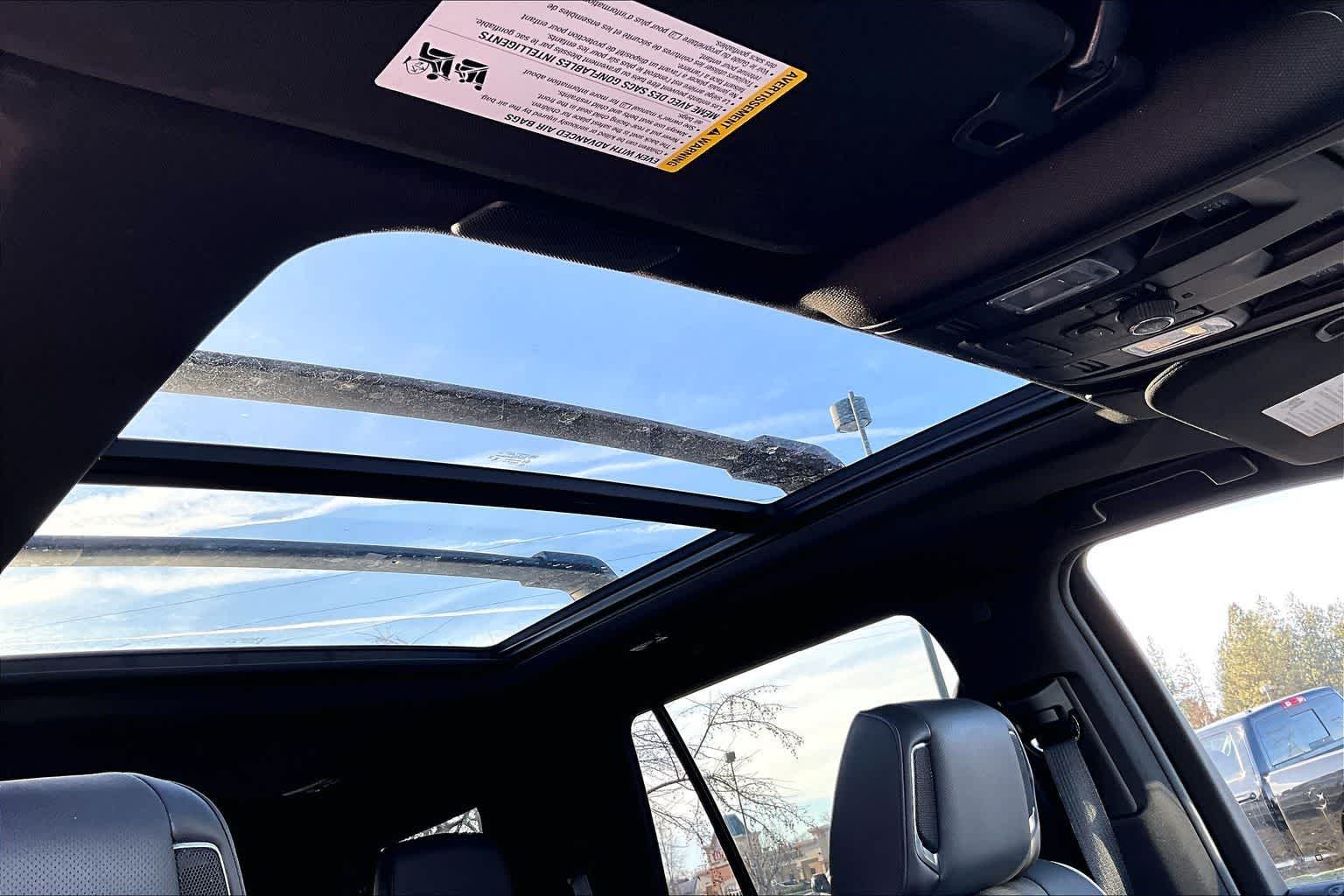 Thumbnail: 2023 Cadillac Escalade - 30