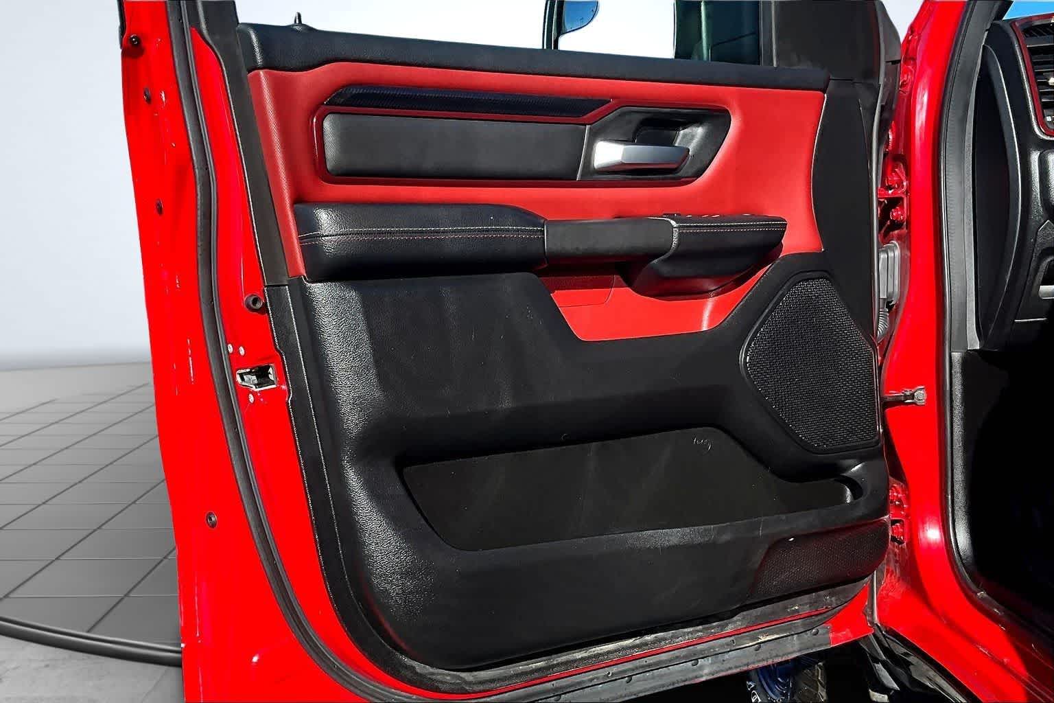 Thumbnail: 2025 RAM 1500 - 28