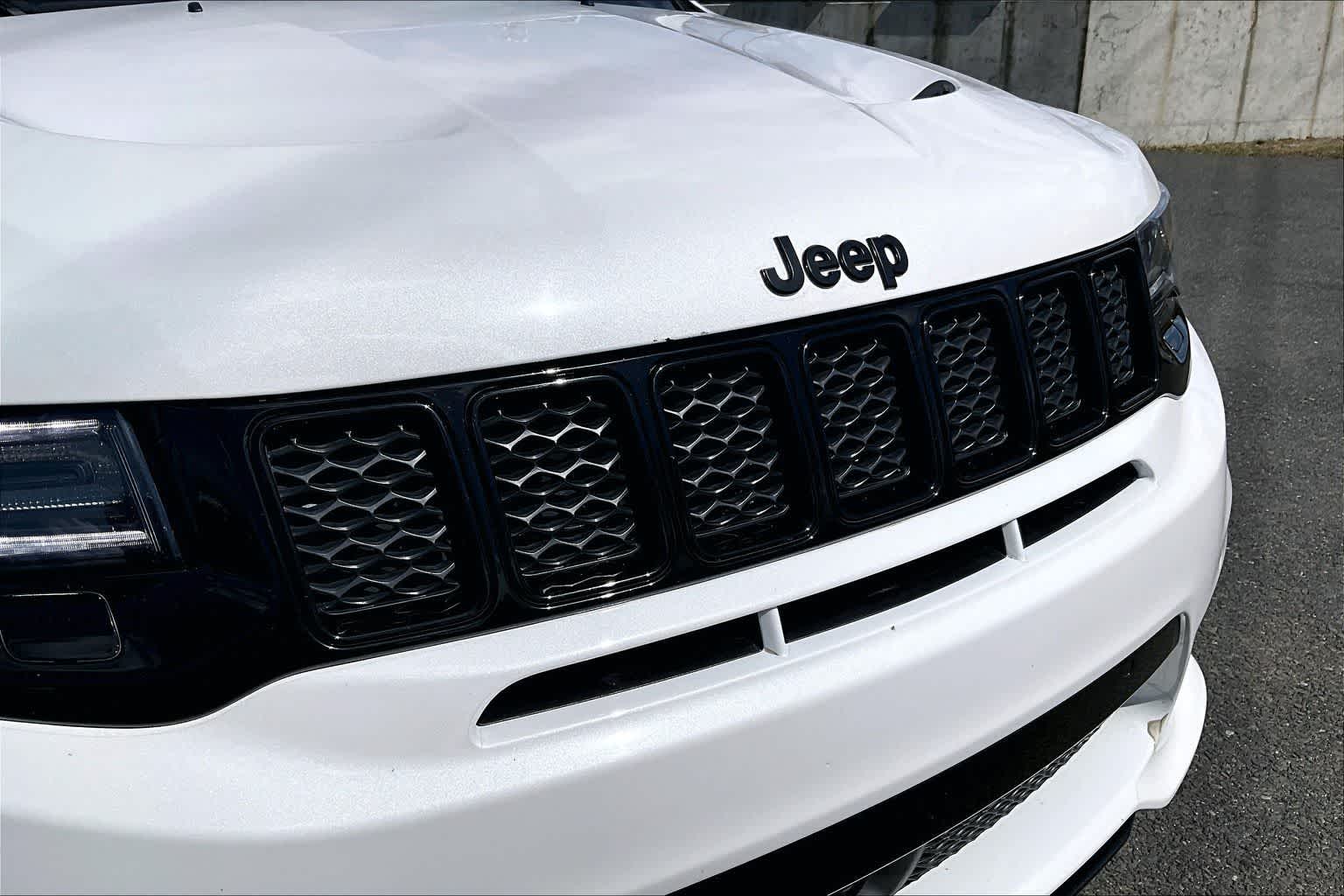 Thumbnail: 2019 Jeep Grand Cherokee - 33