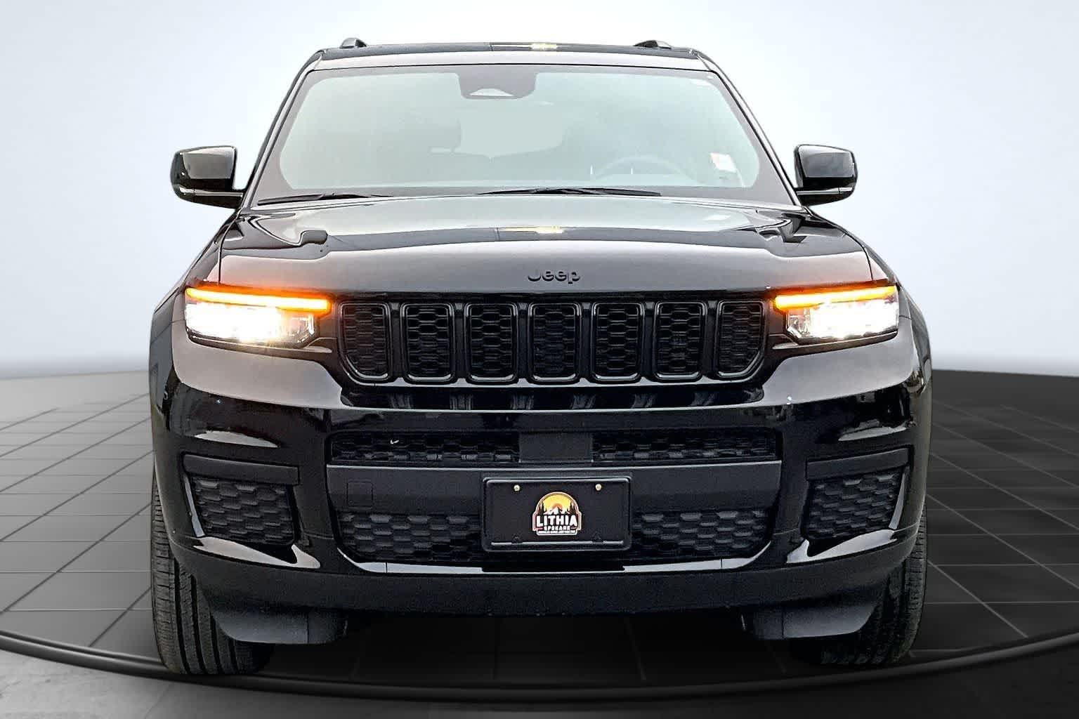 Thumbnail: 2025 Jeep Grand Cherokee L - 6