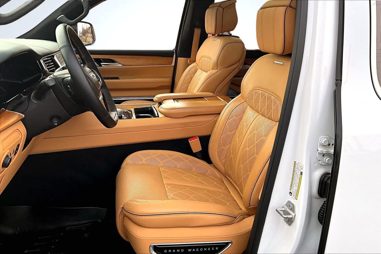 Thumbnail: 2023 Jeep Grand Wagoneer - 11