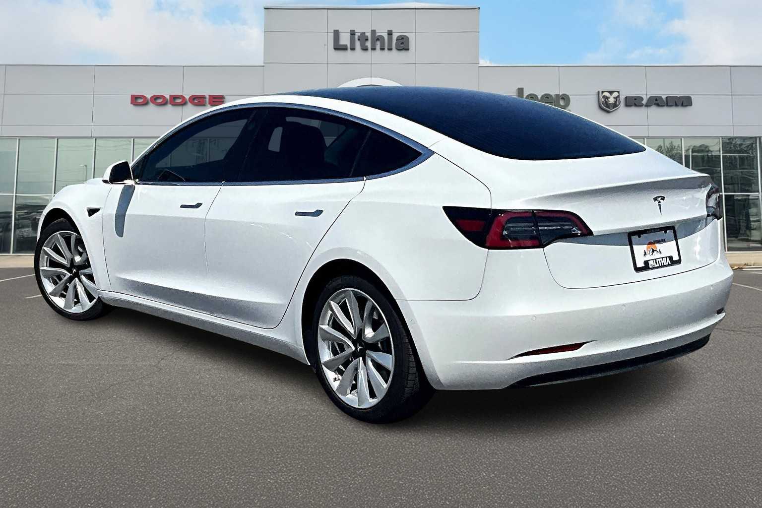 Thumbnail: 2018 Tesla Model 3 - 3