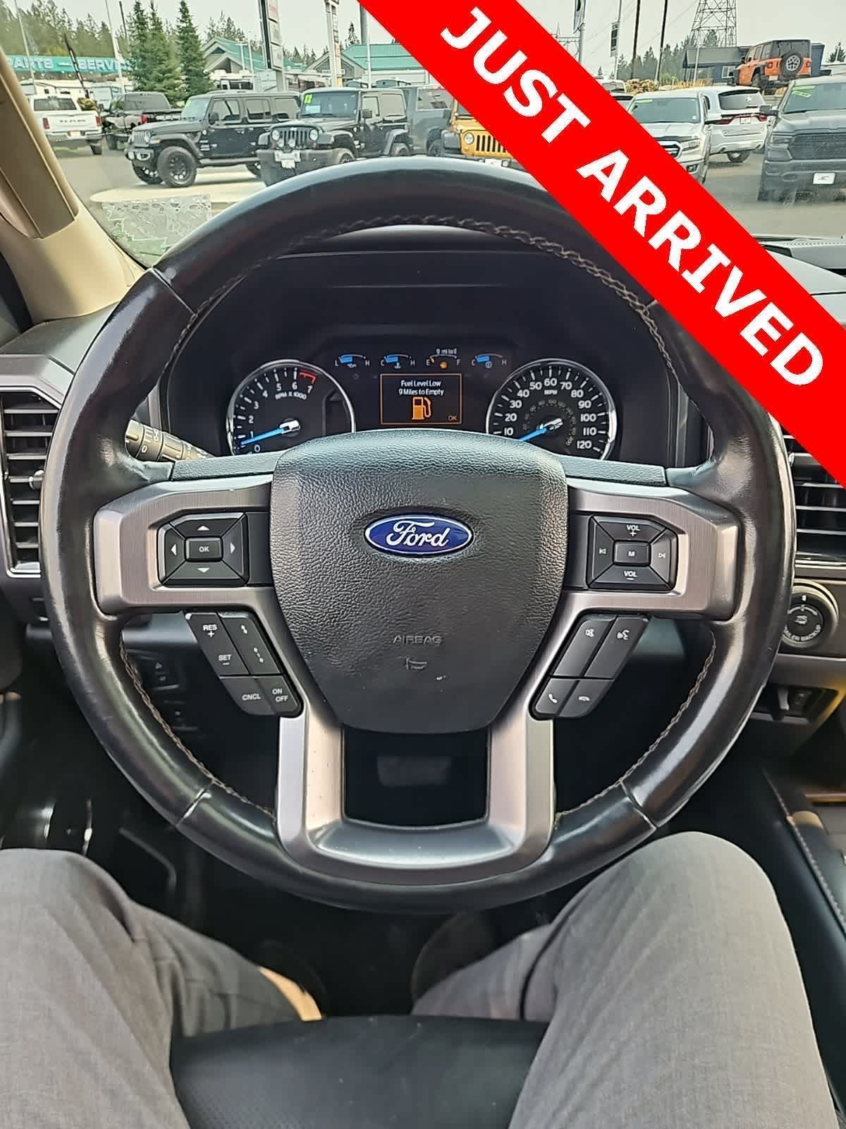 Thumbnail: 2021 Ford Expedition - 10