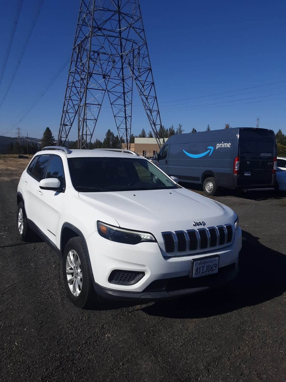 2020 Jeep Cherokee Latitude photo 2
