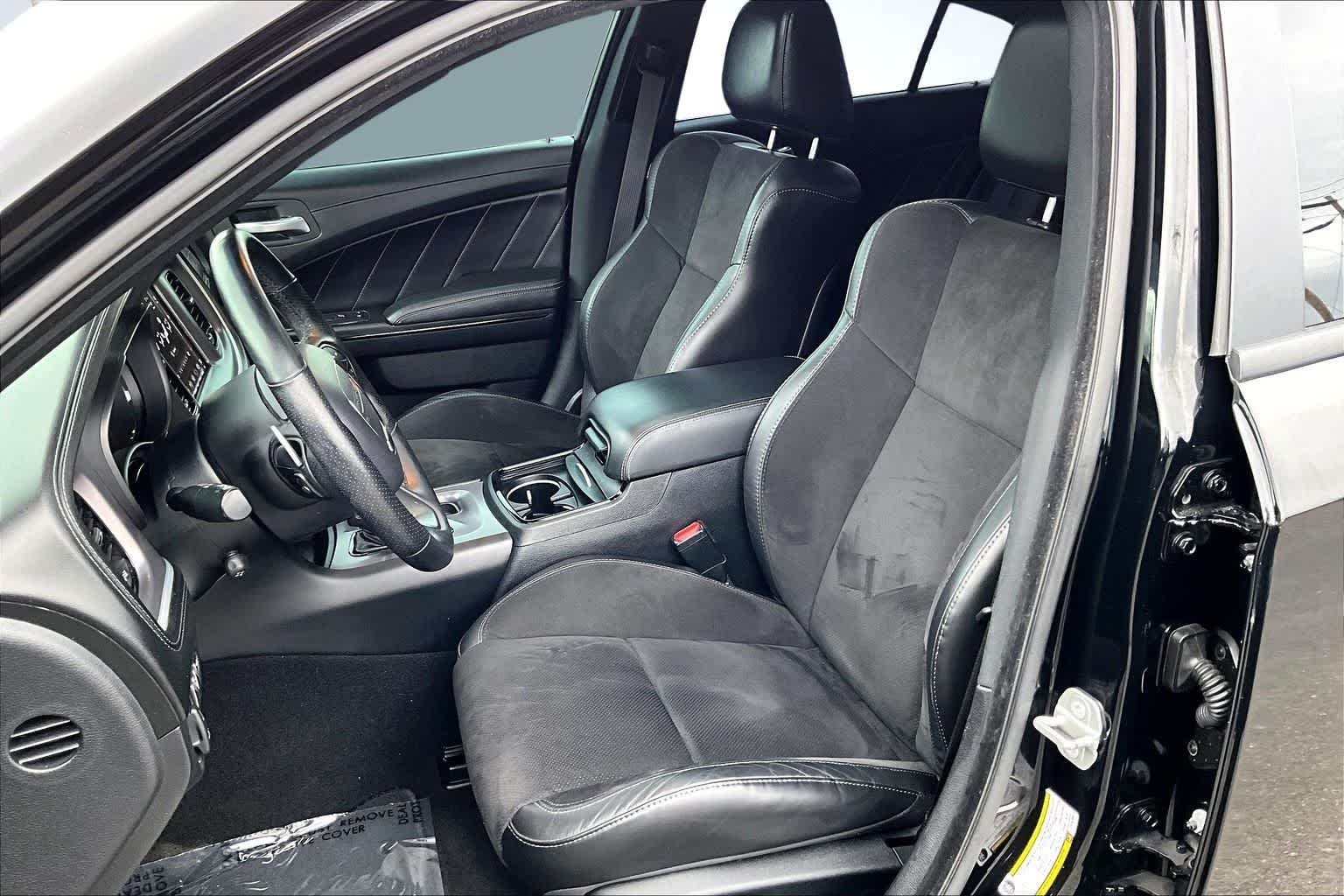 Thumbnail: 2020 Dodge Charger - 11