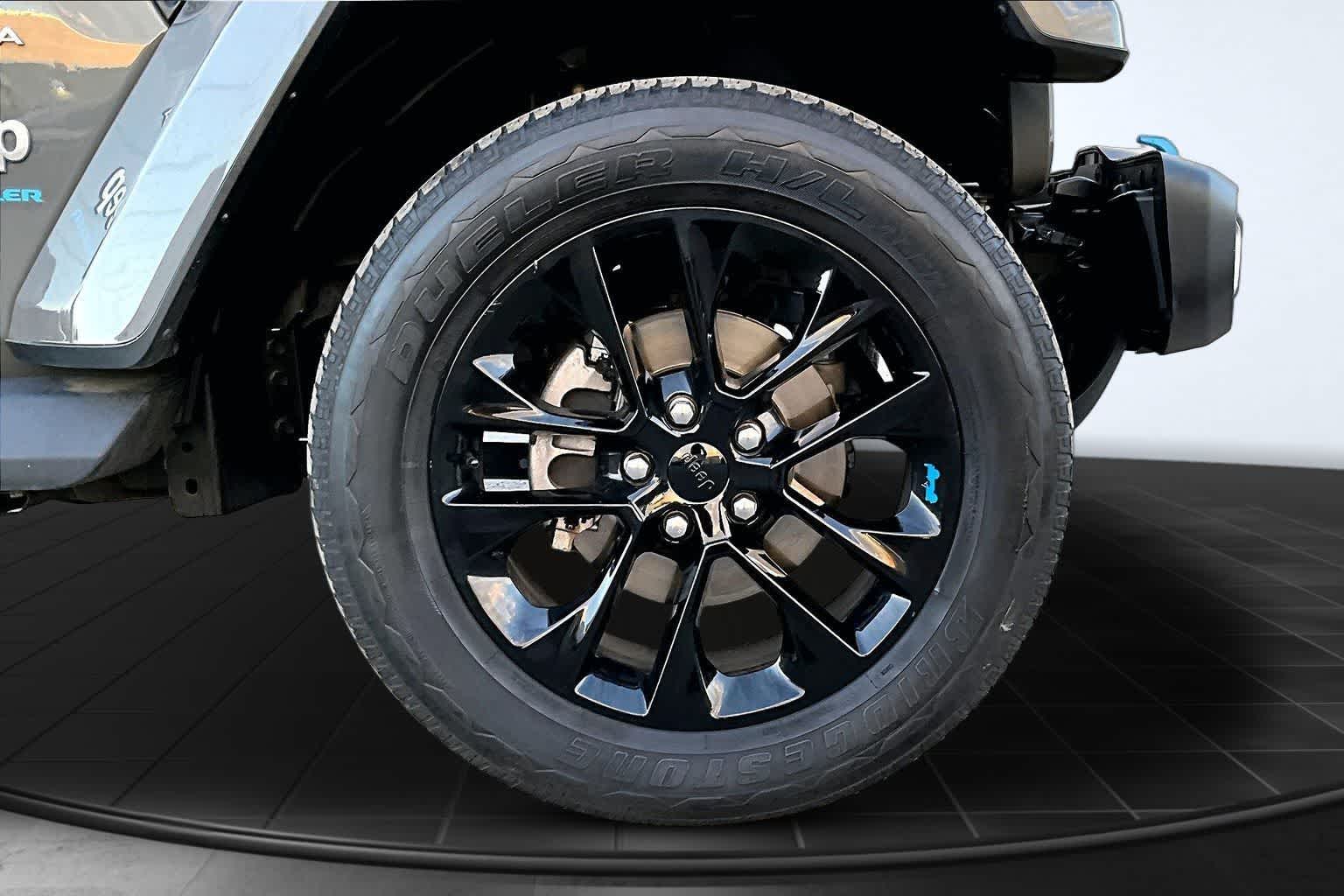Thumbnail: 2023 Jeep Wrangler - 34