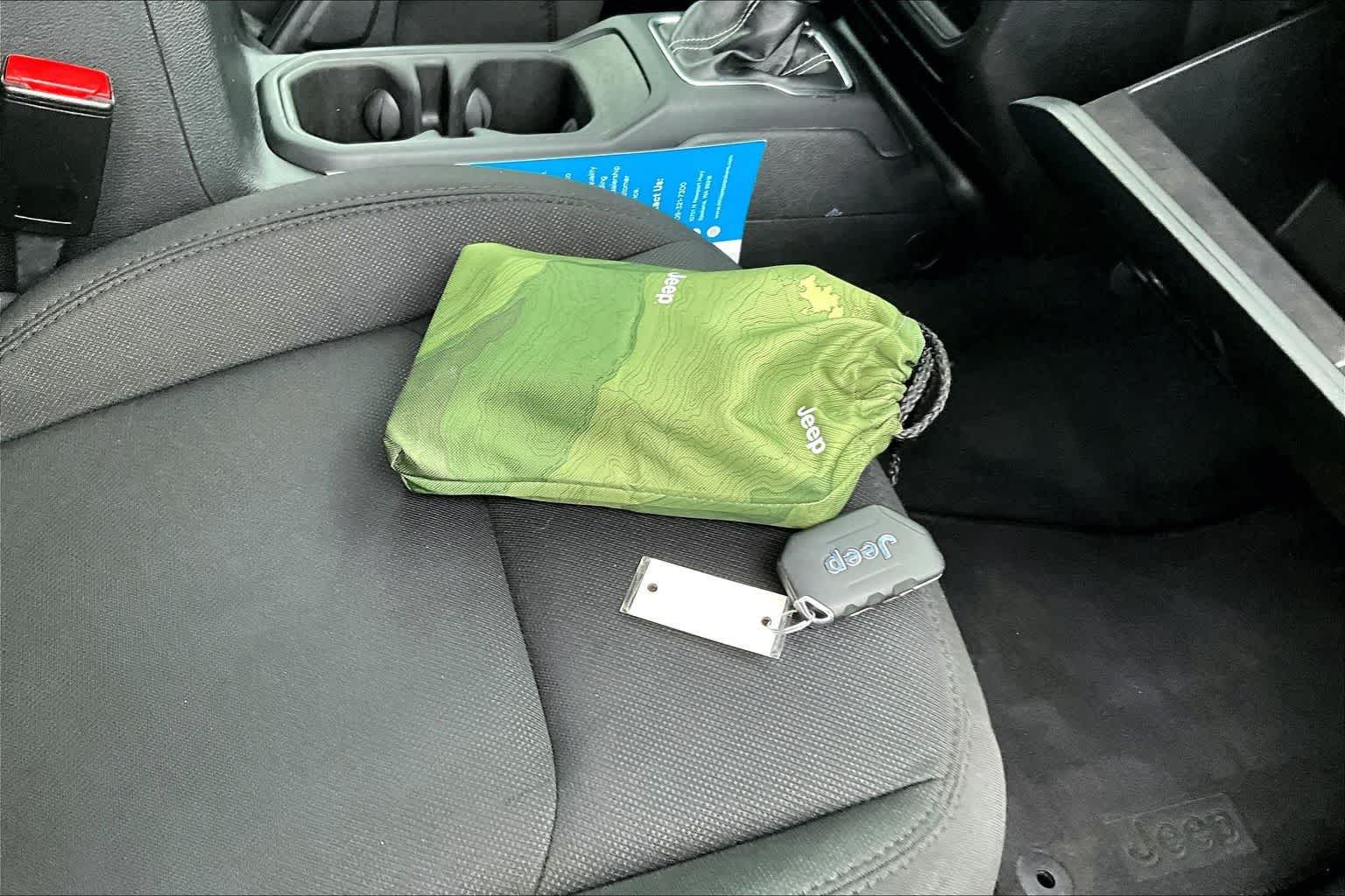 Thumbnail: 2023 Jeep Wrangler - 20