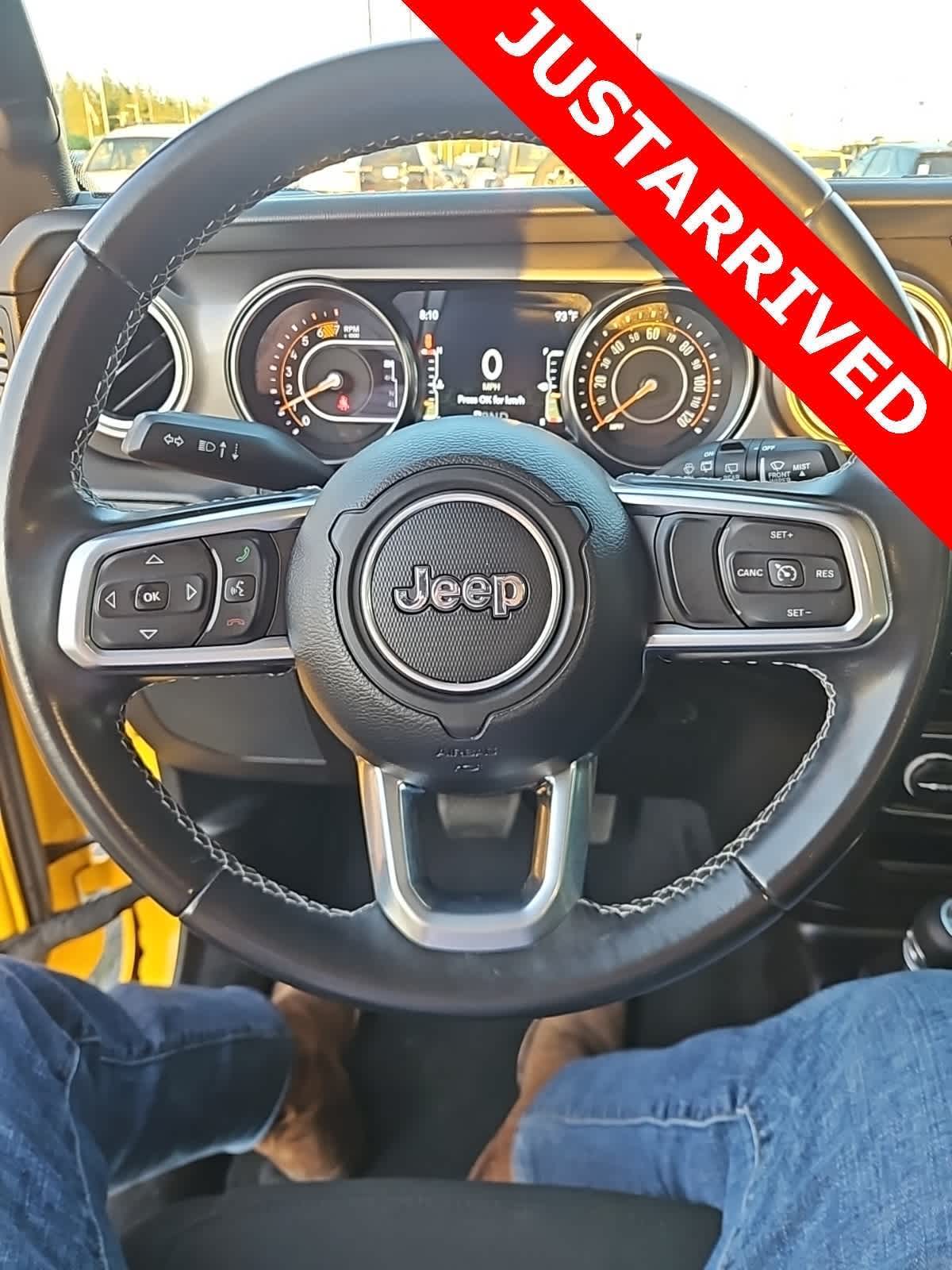 Thumbnail: 2021 Jeep Wrangler - 6