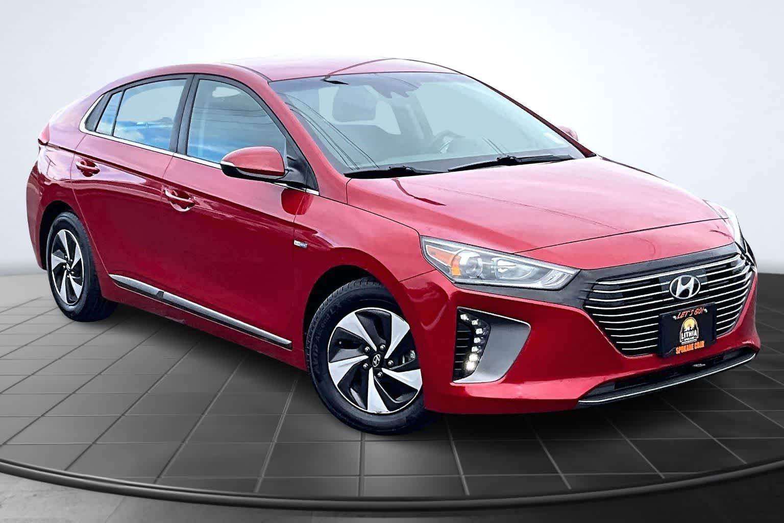 Thumbnail: 2019 Hyundai Ioniq - 22
