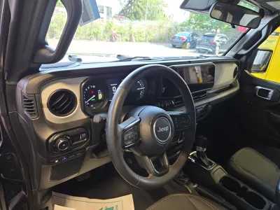 Thumbnail: 2024 Jeep Wrangler - 4
