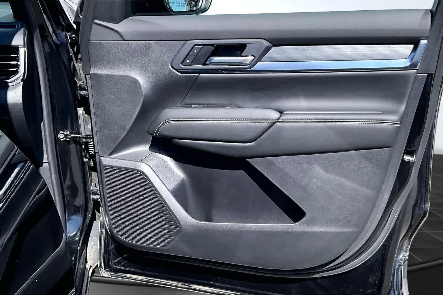 Thumbnail: 2025 GMC Terrain - 29