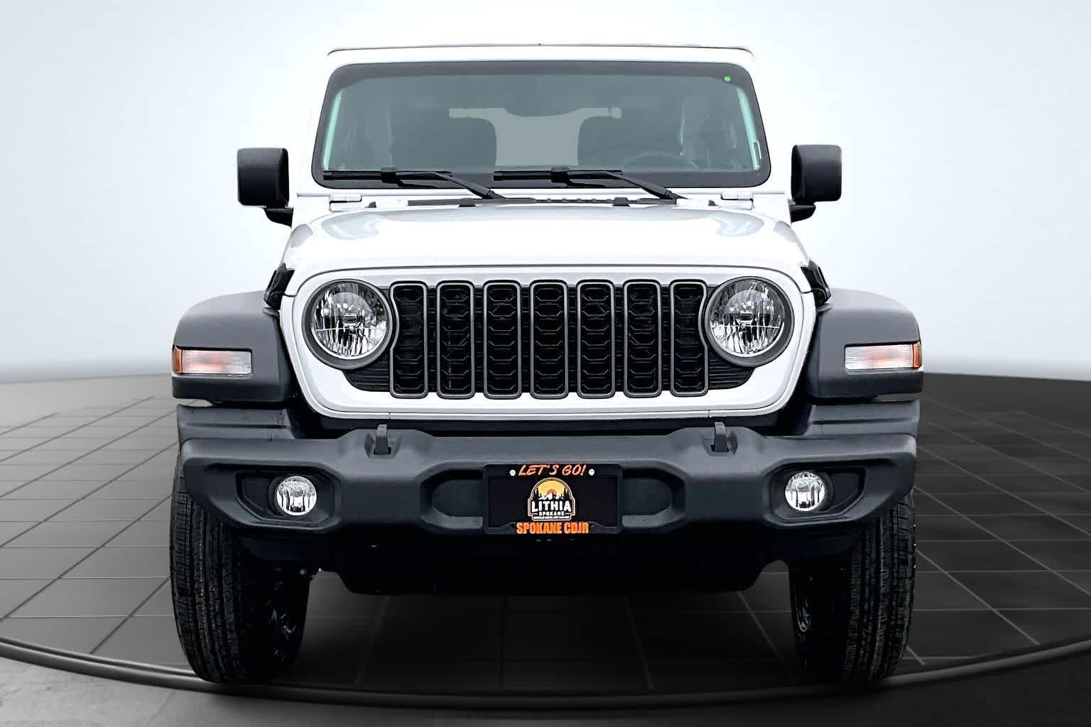 Thumbnail: 2026 Jeep Wrangler - 6