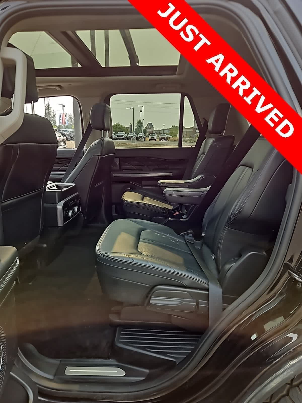 Thumbnail: 2021 Ford Expedition - 8