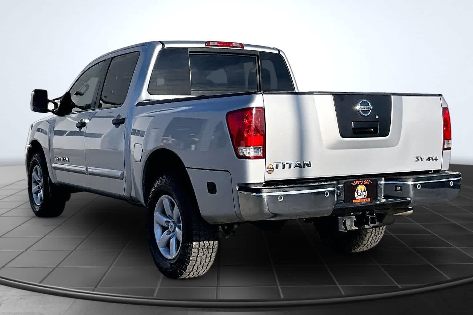Thumbnail: 2012 Nissan Titan - 4
