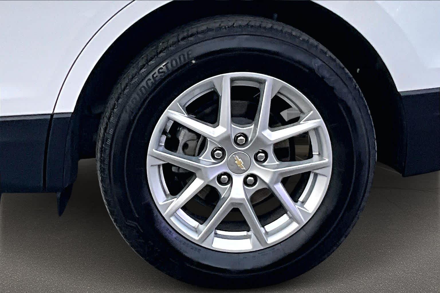 Thumbnail: 2024 Chevrolet Equinox - 36