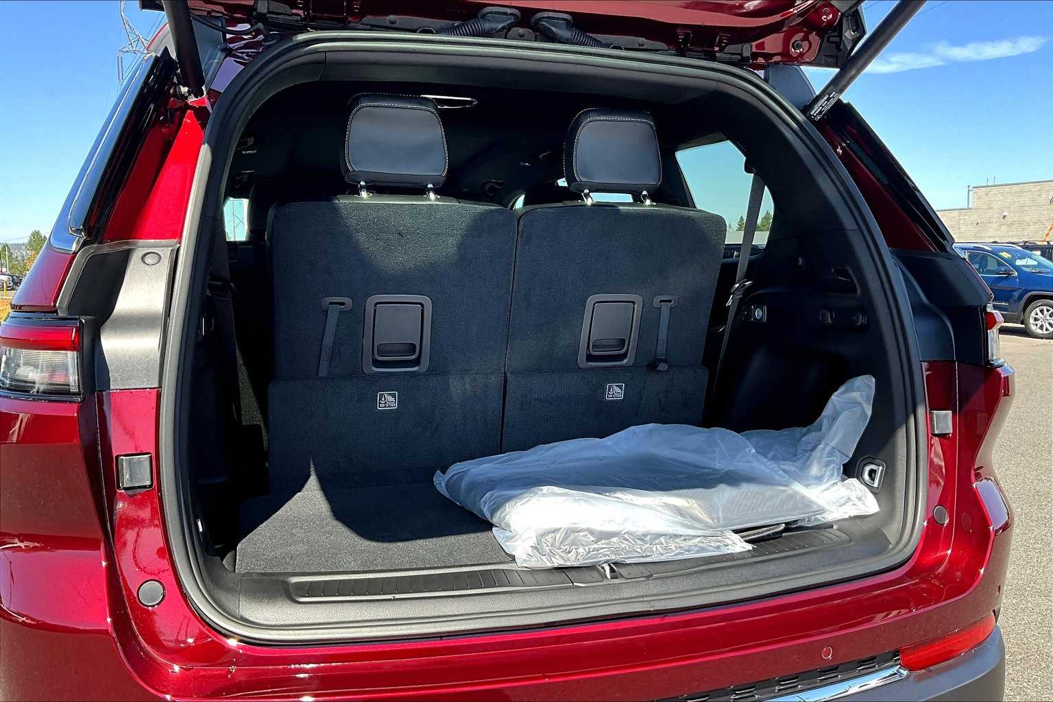 Thumbnail: 2025 Jeep Grand Cherokee L - 19