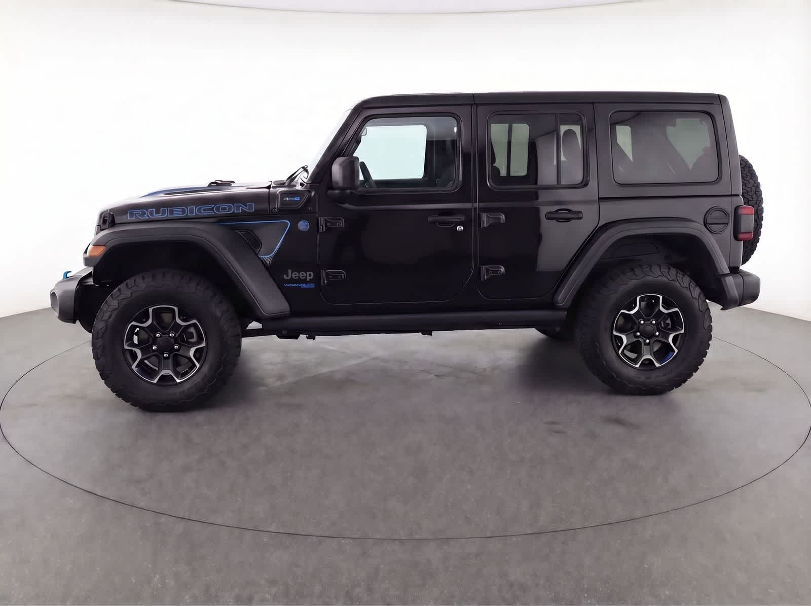 Thumbnail: 2022 Jeep Wrangler - 6