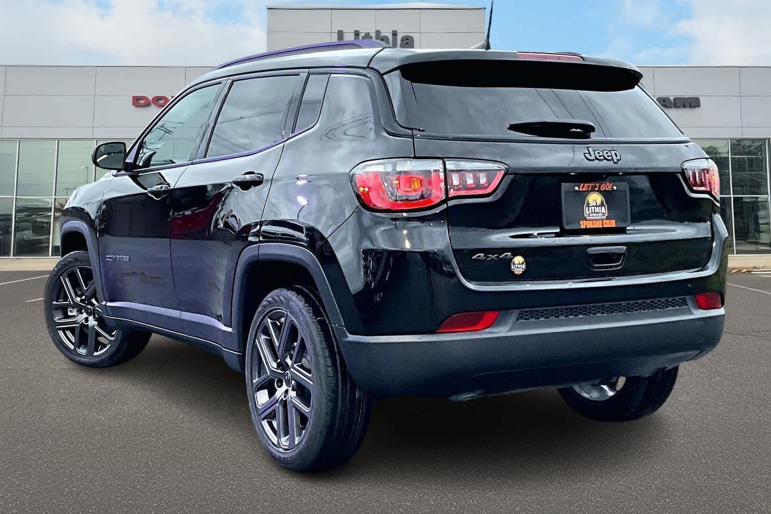 Thumbnail: 2026 Jeep Compass - 4