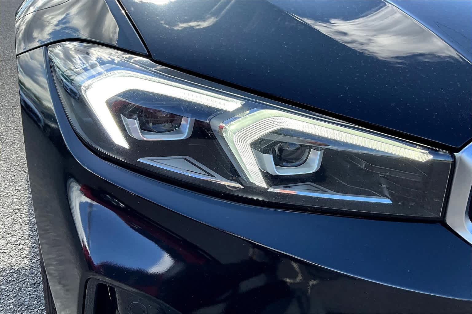 Thumbnail: 2024 BMW 3 Series - 27