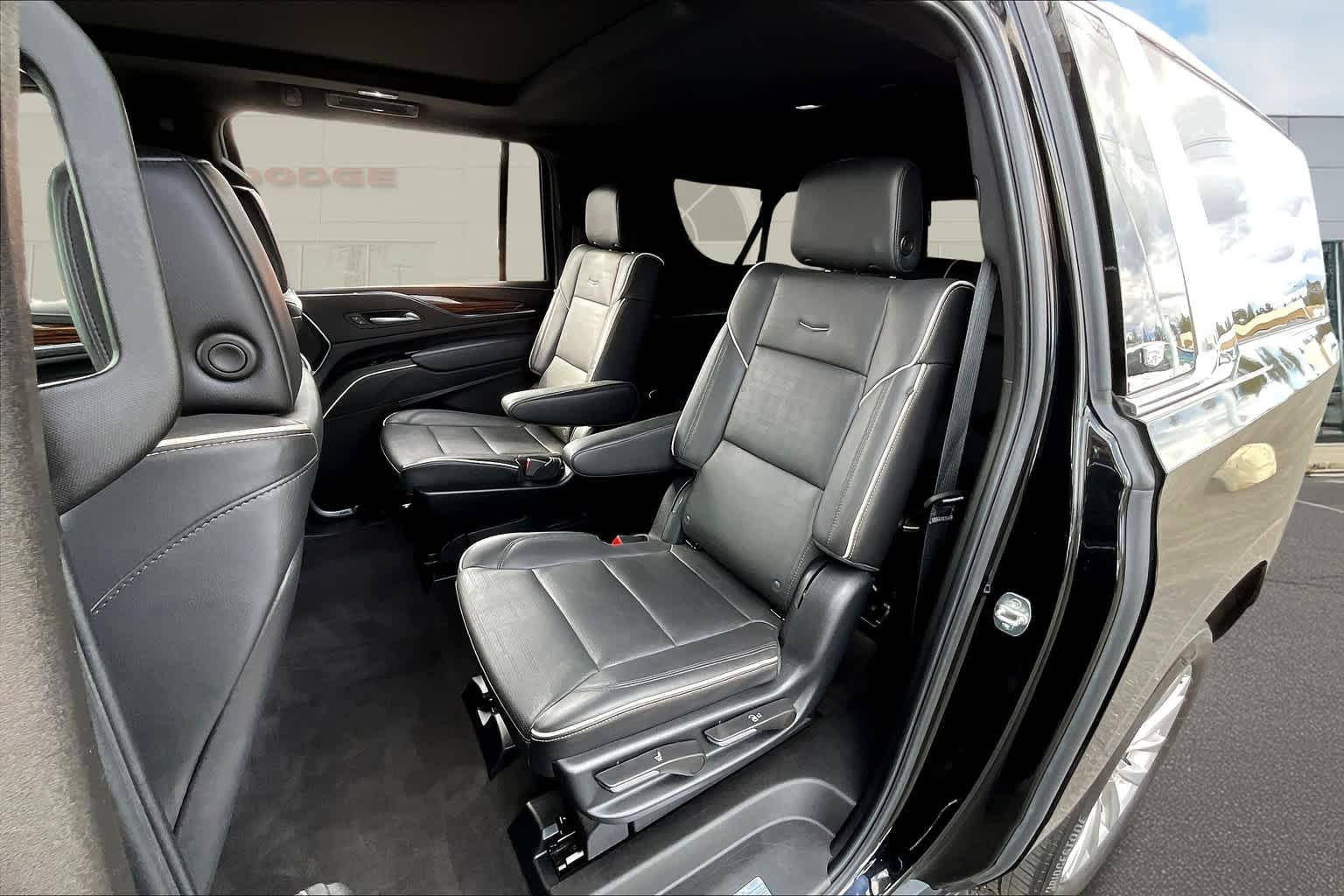 Thumbnail: 2023 Cadillac Escalade - 11