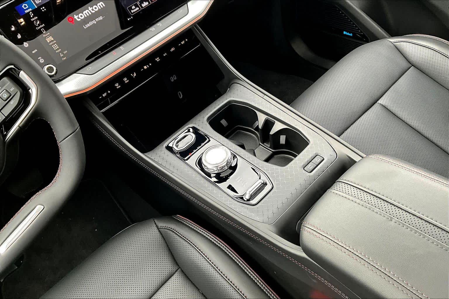 Thumbnail: 2025 Jeep Wagoneer S - 16