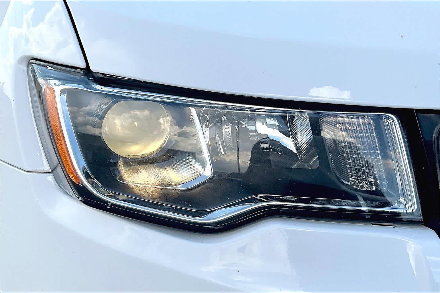 Thumbnail: 2021 Jeep Grand Cherokee - 31