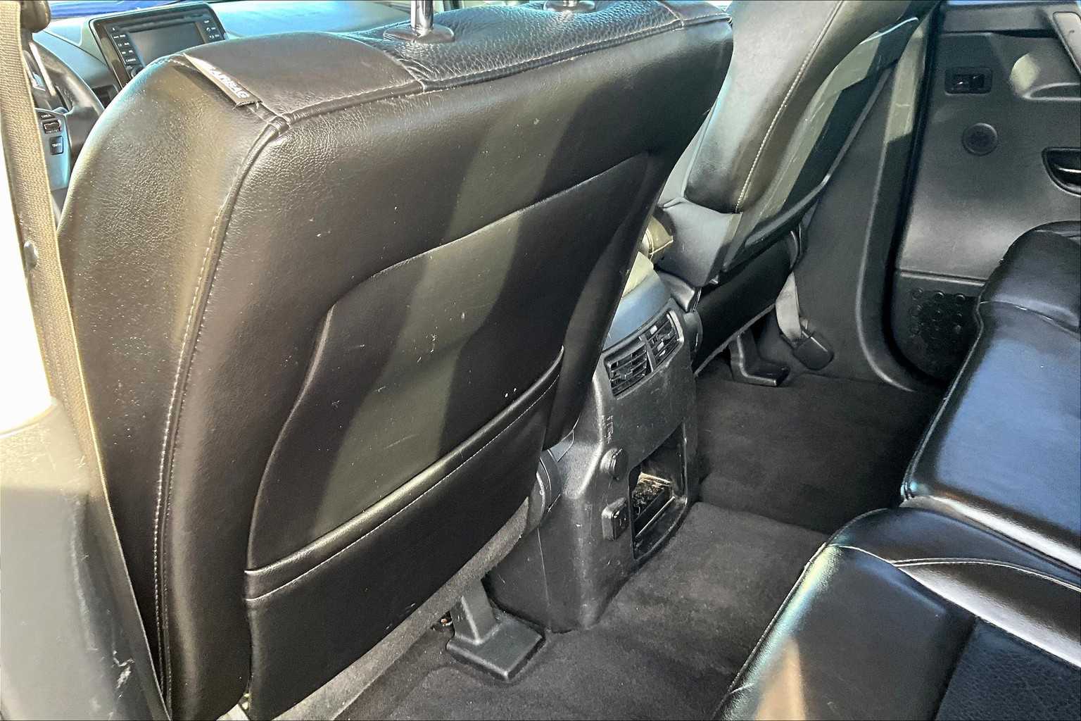 Thumbnail: 2014 Nissan Titan - 12