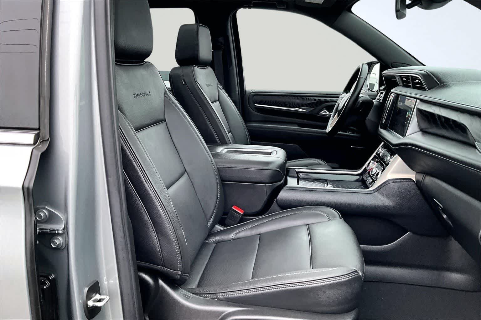 Thumbnail: 2024 GMC Yukon - 14