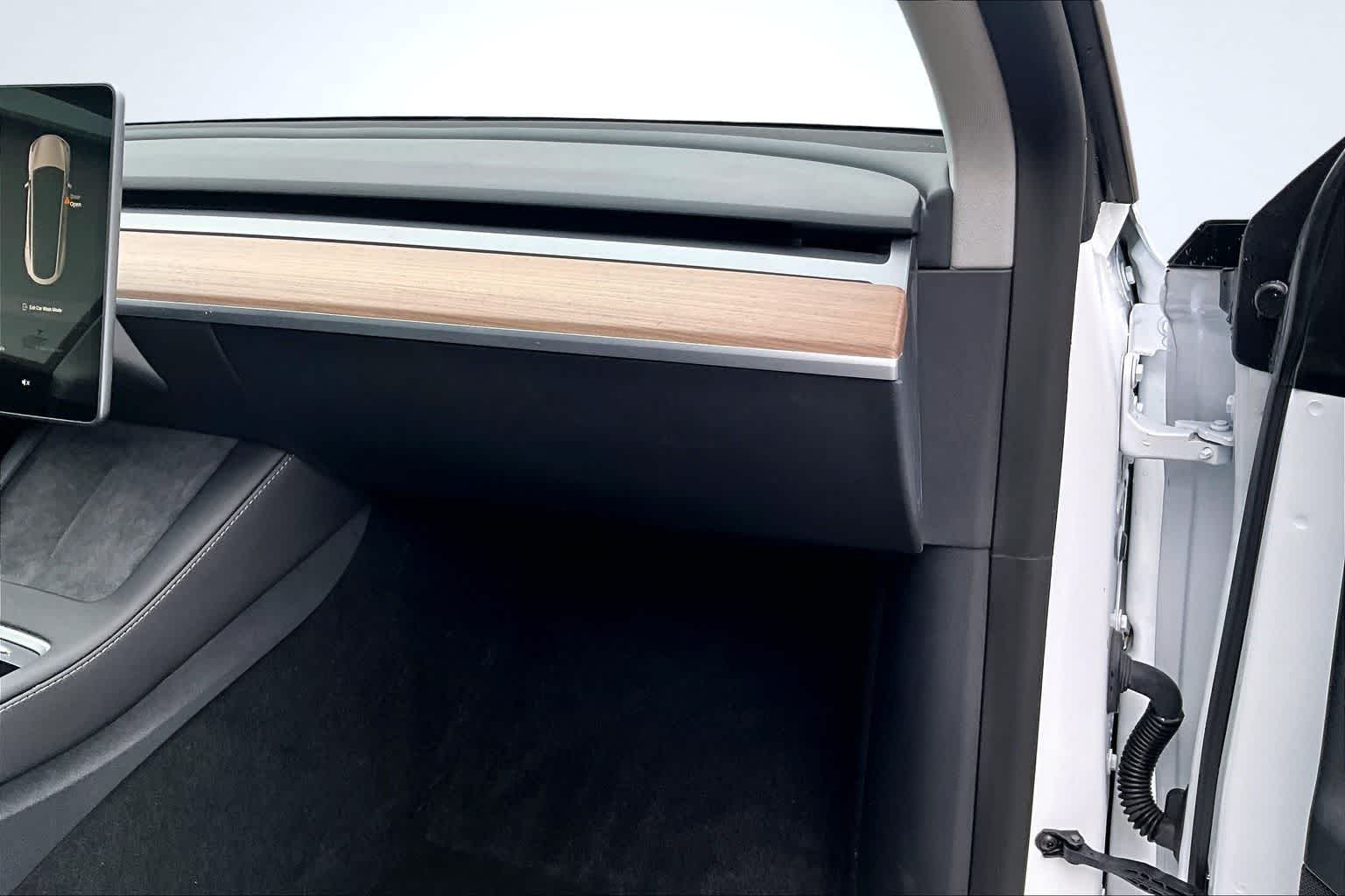 Thumbnail: 2023 Tesla Model Y - 24