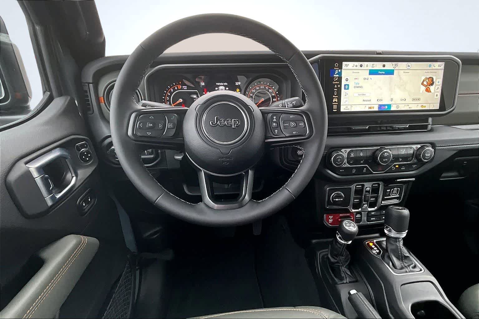 Thumbnail: 2026 Jeep Gladiator - 15