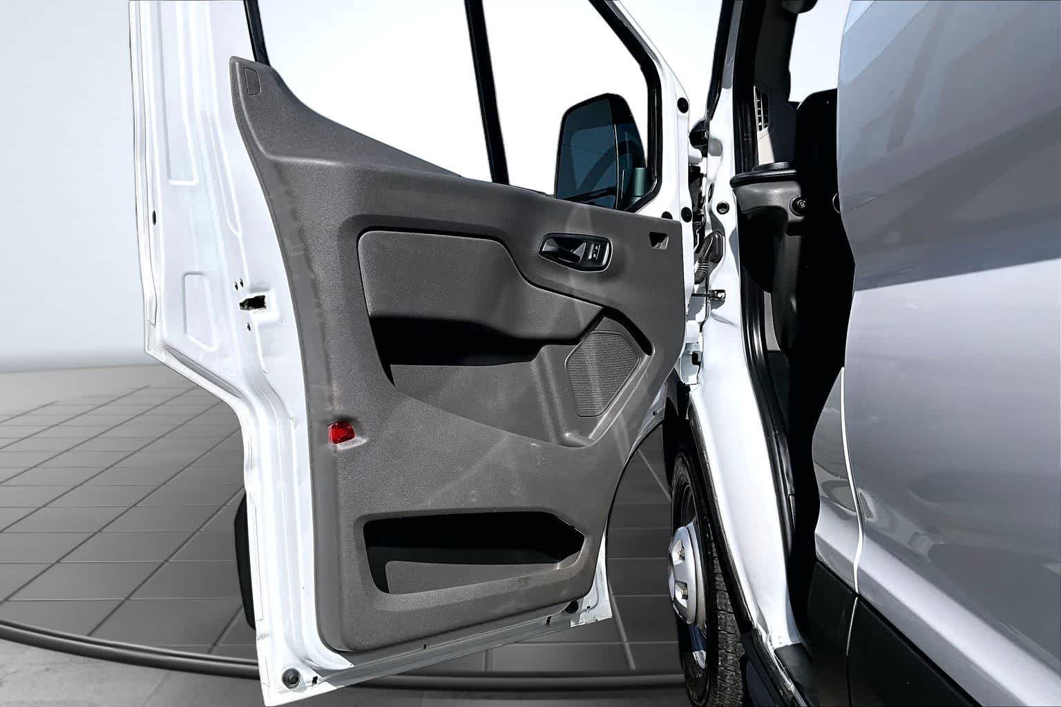 Thumbnail: 2023 Ford Transit Series - 27