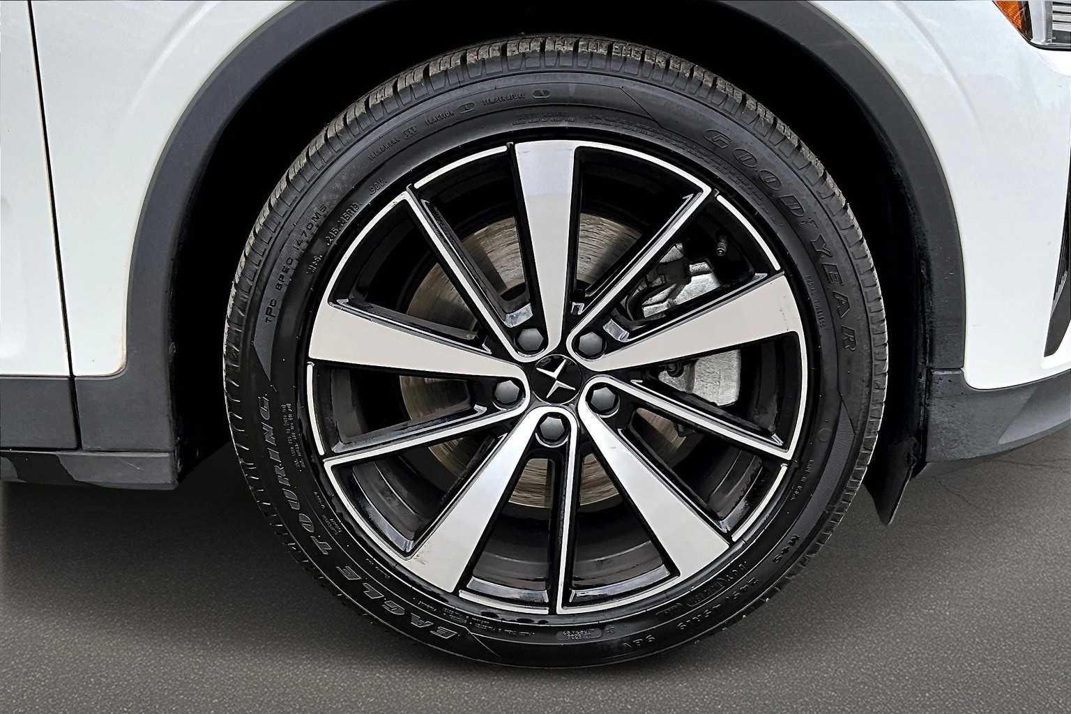 Thumbnail: 2022 Polestar 2 - 7