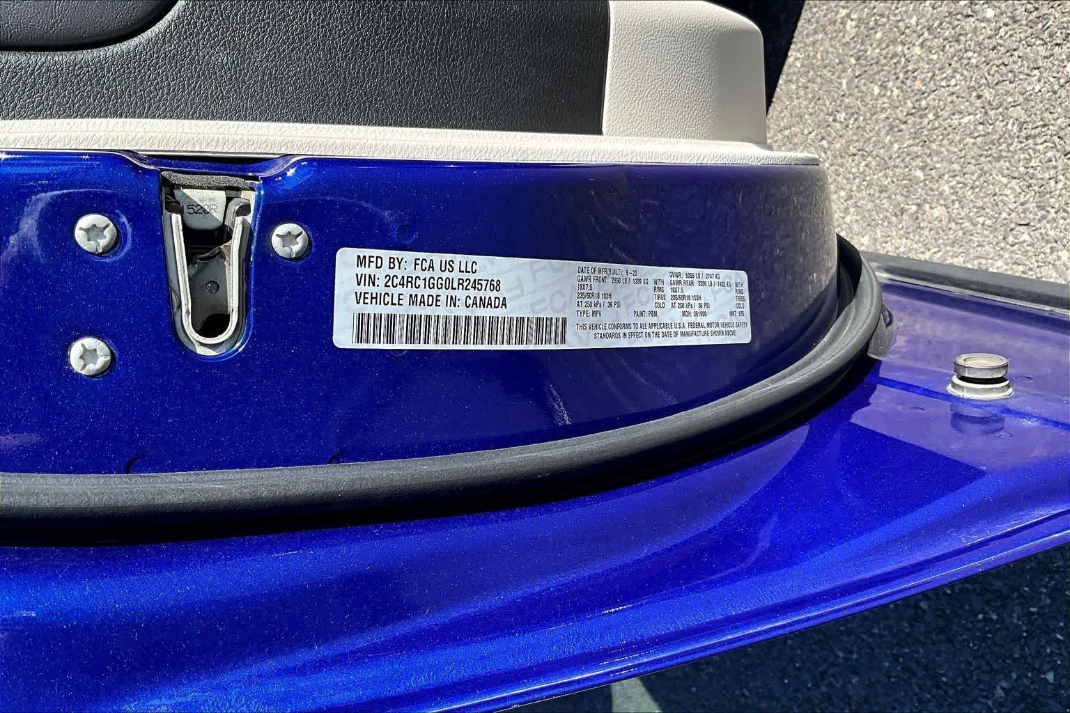 Thumbnail: 2020 Chrysler Pacifica - 21