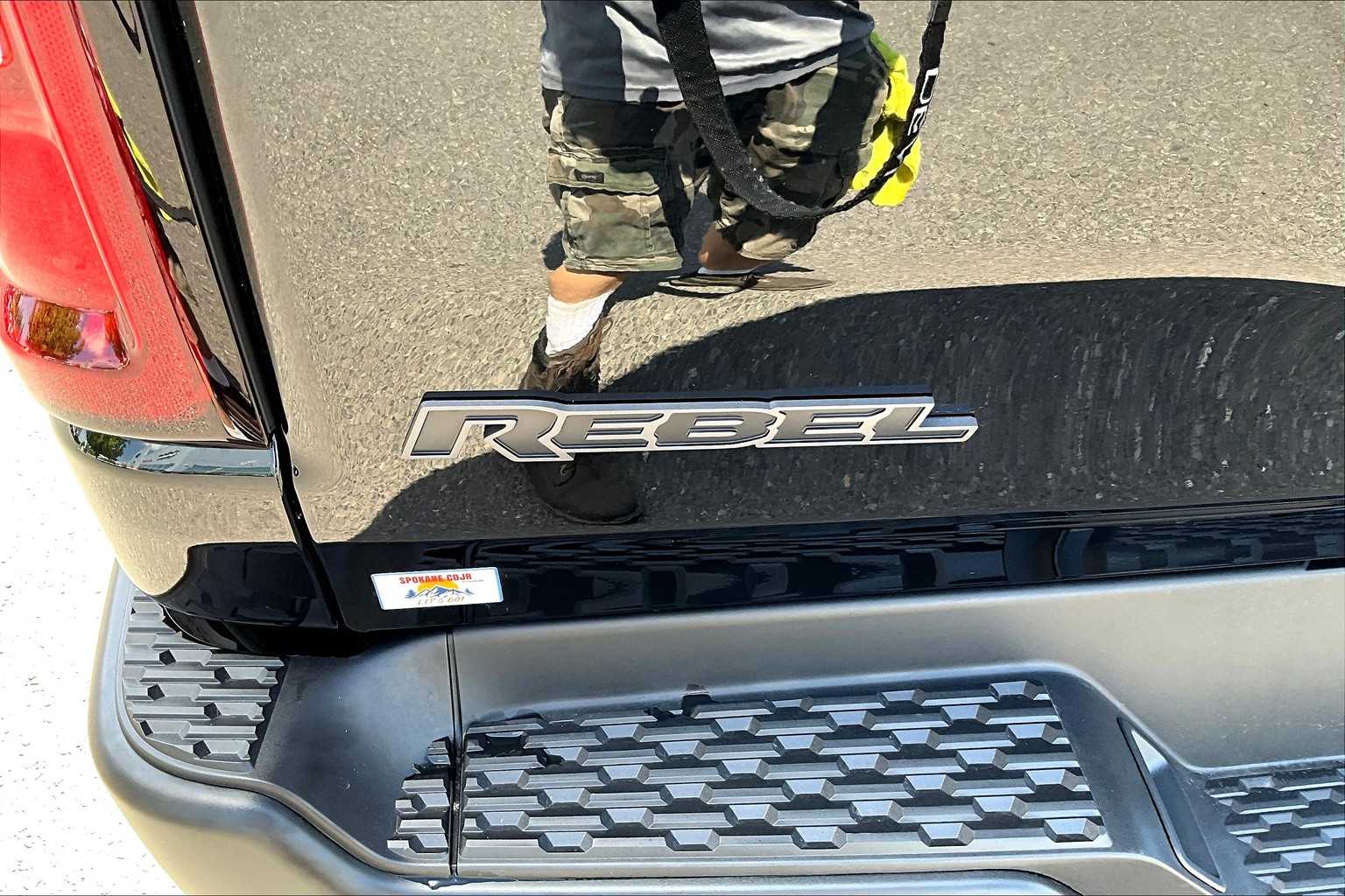 Thumbnail: 2026 RAM 1500 - 7