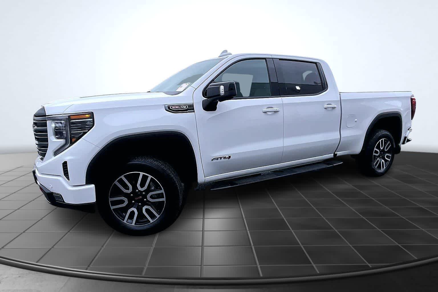 Thumbnail: 2025 GMC Sierra 1500 - 3