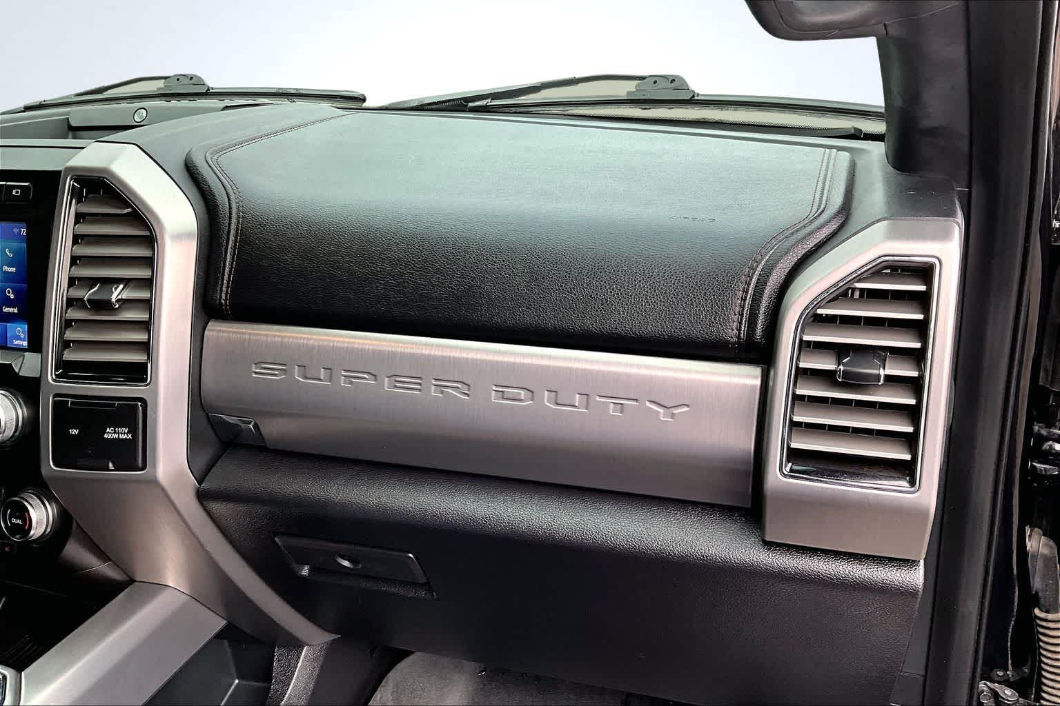 Thumbnail: 2019 Ford Econoline - 24