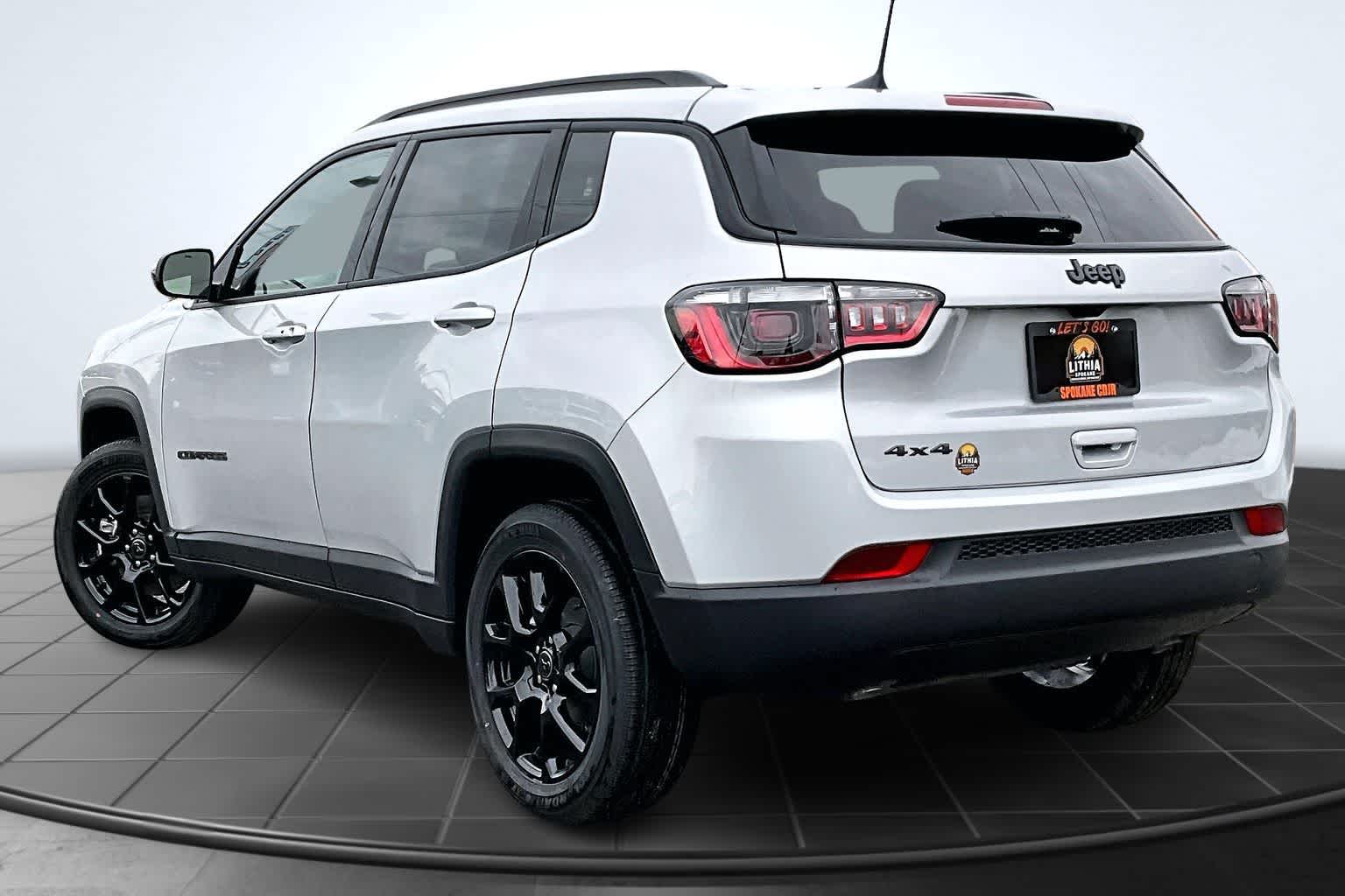 Thumbnail: 2026 Jeep Compass - 4