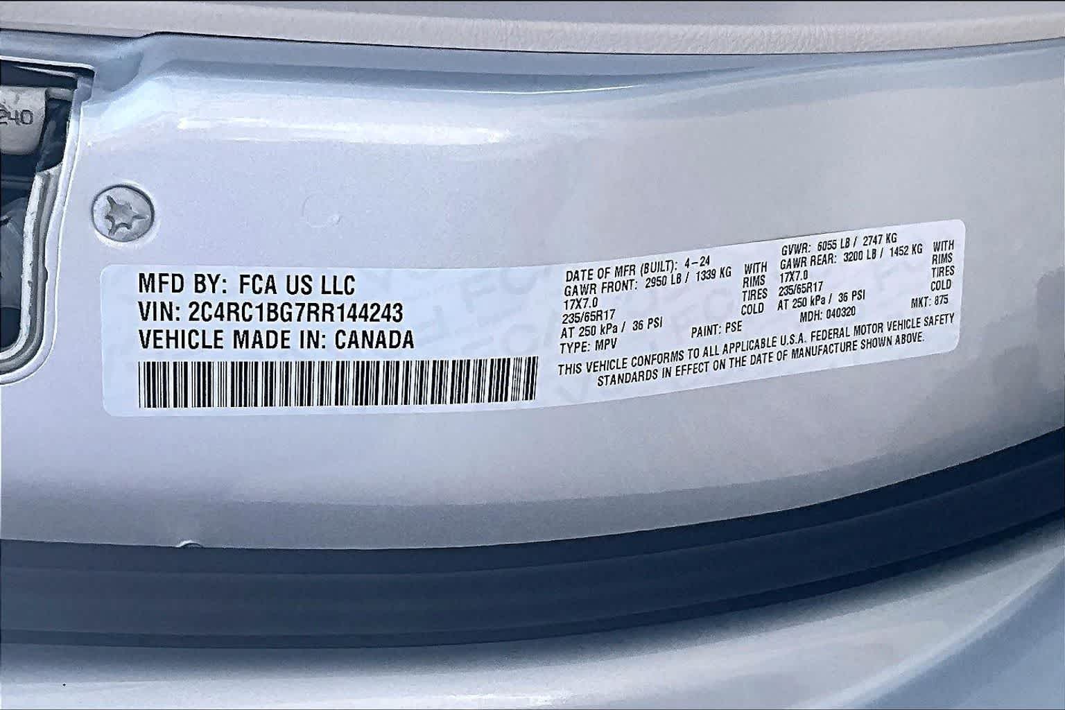 Thumbnail: 2024 Chrysler Pacifica - 21