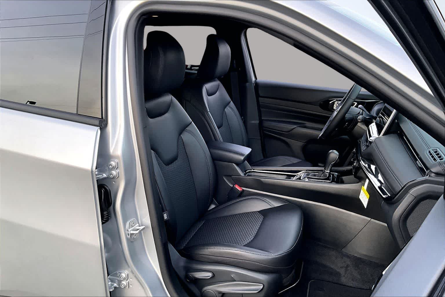 Thumbnail: 2026 Jeep Compass - 14