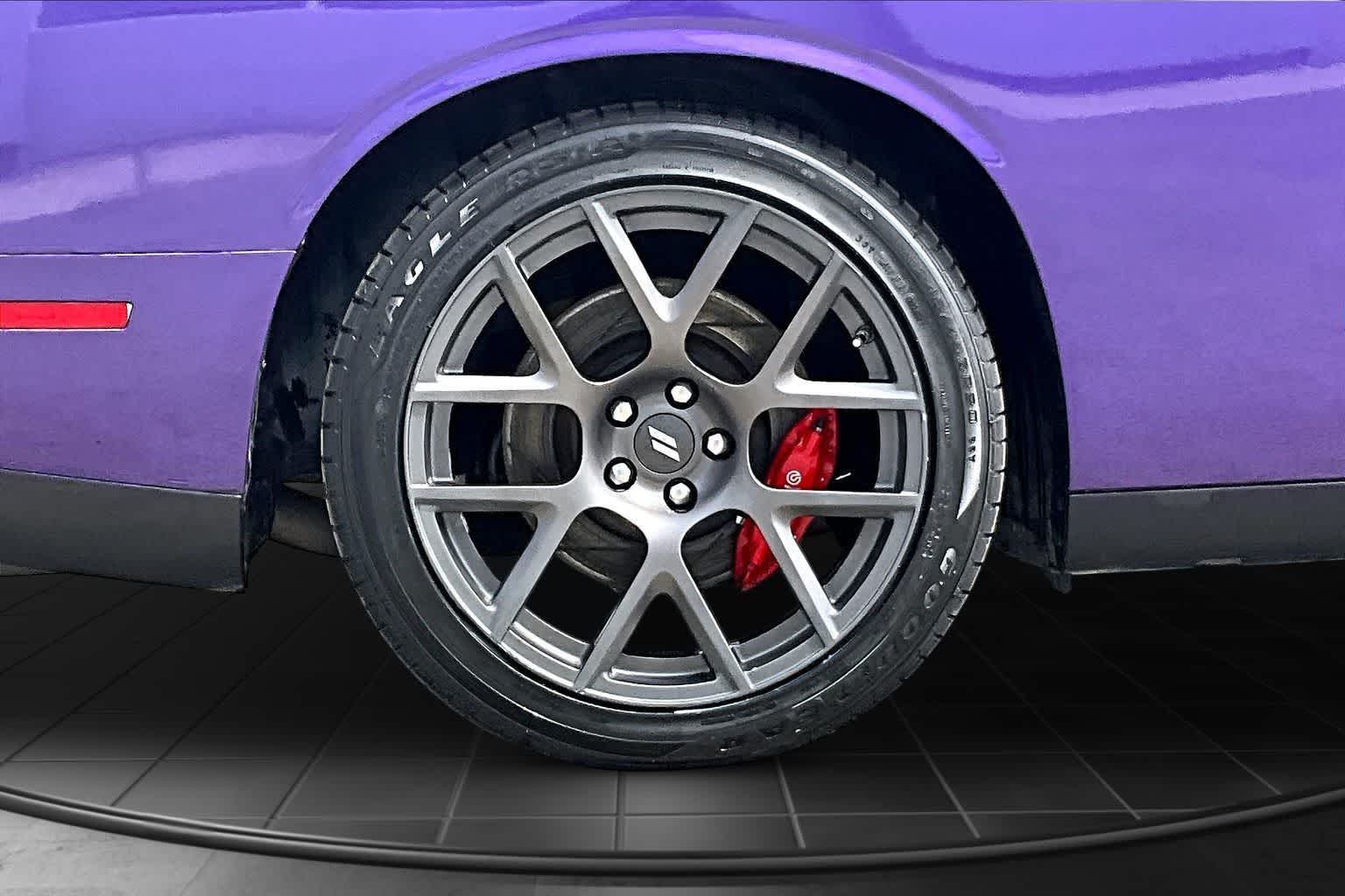 Thumbnail: 2019 Dodge Challenger - 35