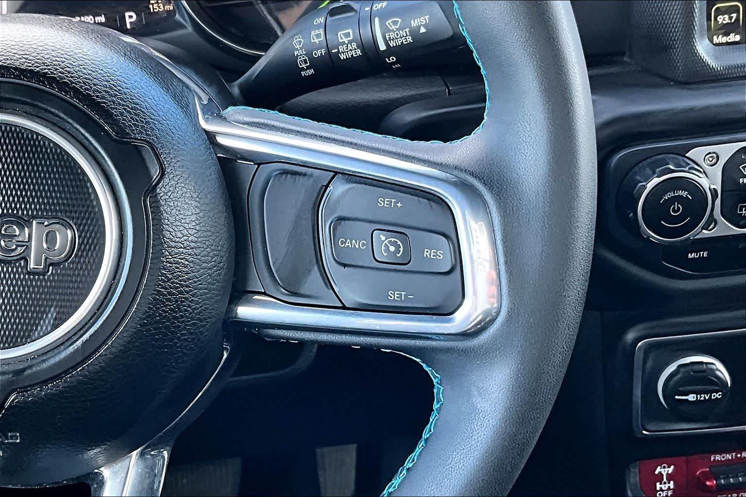 Thumbnail: 2023 Jeep Wrangler - 26