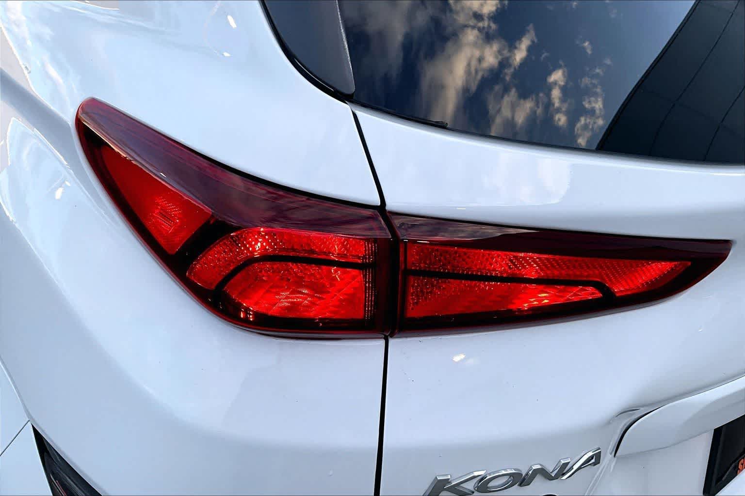 Thumbnail: 2023 Hyundai Kona - 31