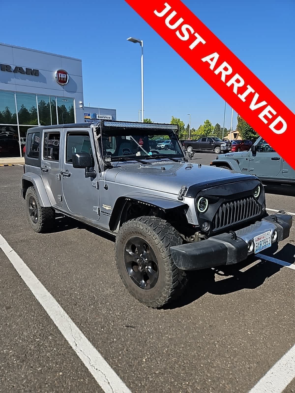 Thumbnail: 2014 Jeep Wrangler - 2