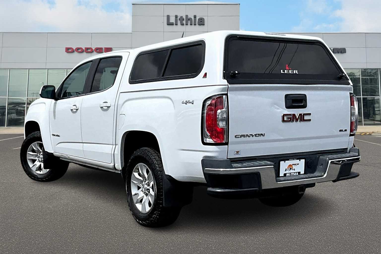 2016 GMC Canyon SLE 3