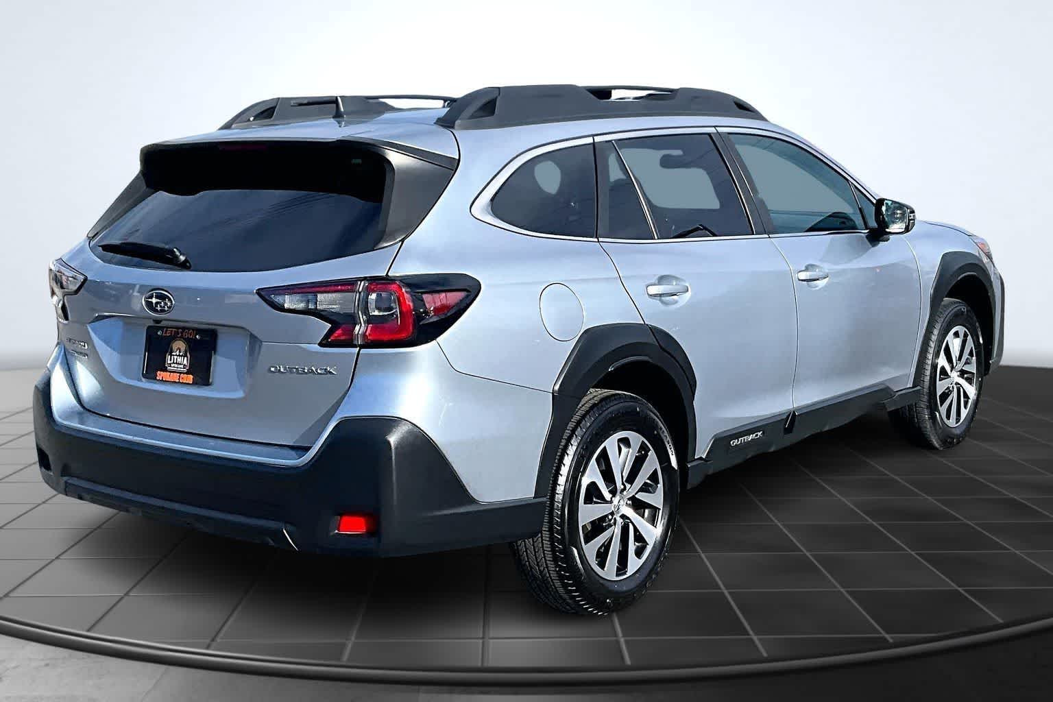 Thumbnail: 2023 Subaru Outback - 23