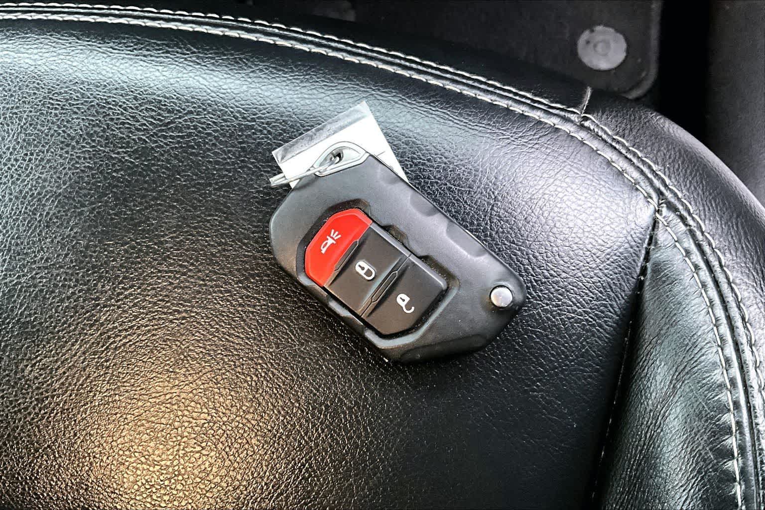 Thumbnail: 2023 Jeep Wrangler - 20